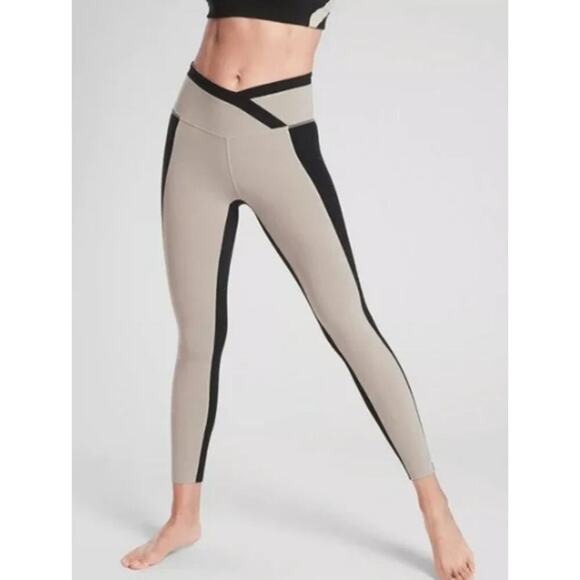 Athleta Chroma 7/8 Legging in Powervita Beige Black Criss Cross Waist M - Picture 1 of 12
